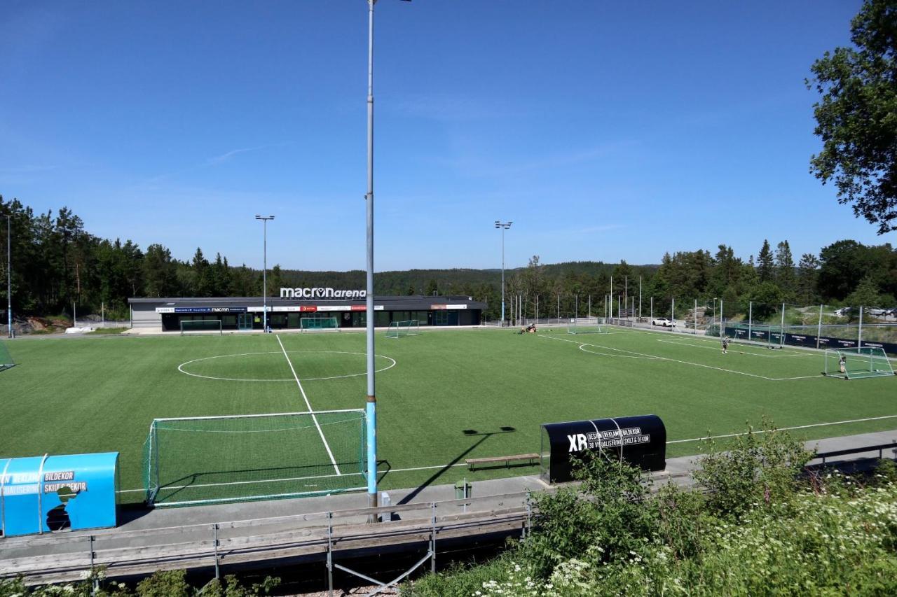 Praktisk Leilighet I Kristiansand Til 5 Exterior photo
